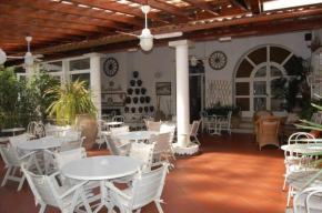 Гостиница Hotel Villa Augustus  Липари